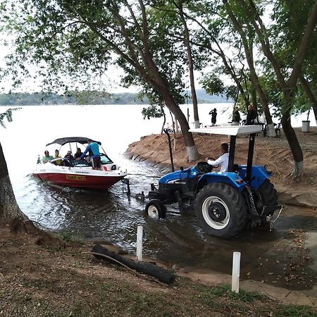 Apartamento Do Lago, Com Churrasqueira Privativa , Cozinha , Internet Banda Larga, Rampa Barco E Jet, Pesqueiro - B101 Caldas Novas Kültér fotó