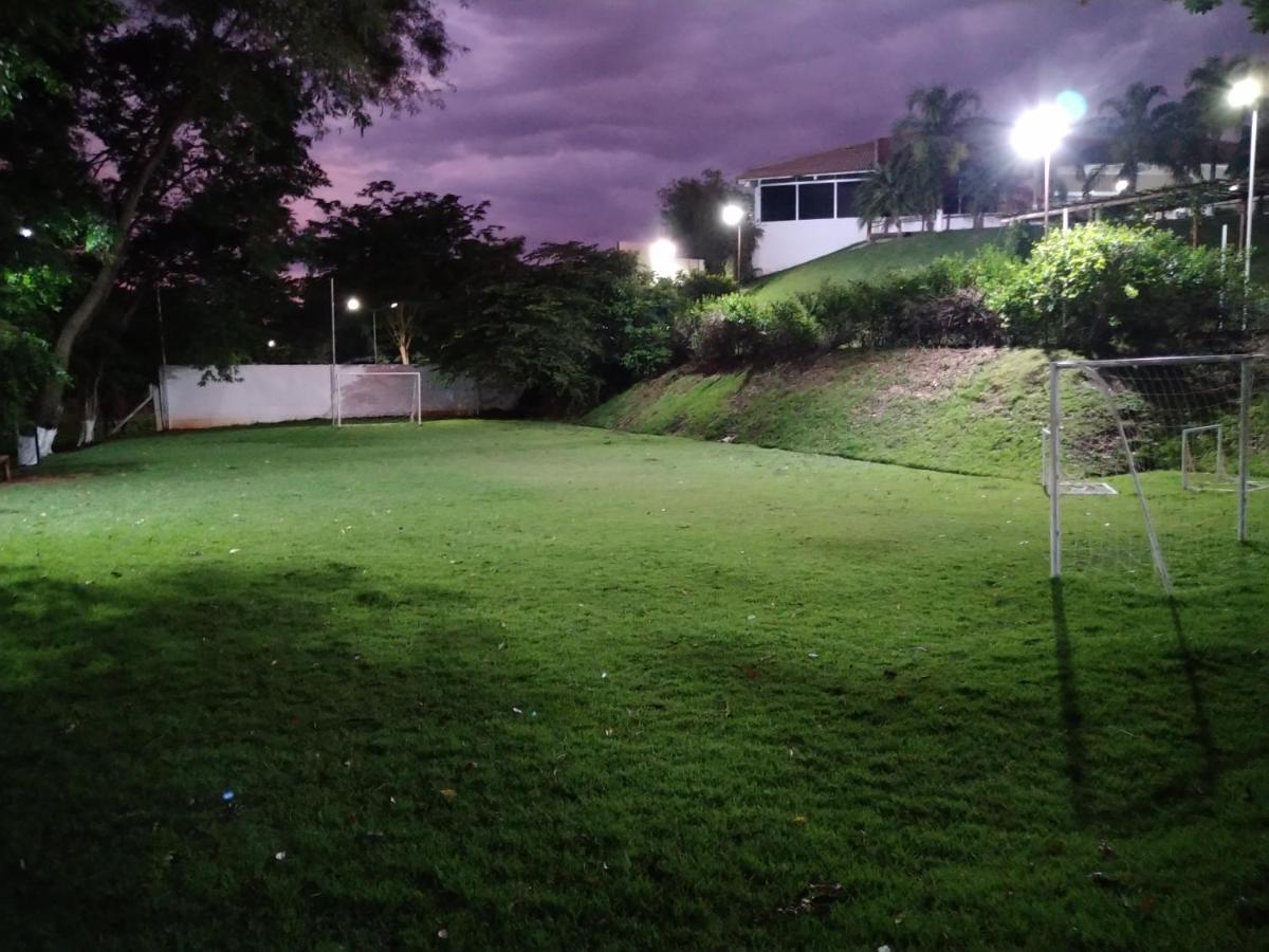 Apartamento Do Lago, Com Churrasqueira Privativa , Cozinha , Internet Banda Larga, Rampa Barco E Jet, Pesqueiro - B101 Caldas Novas Kültér fotó